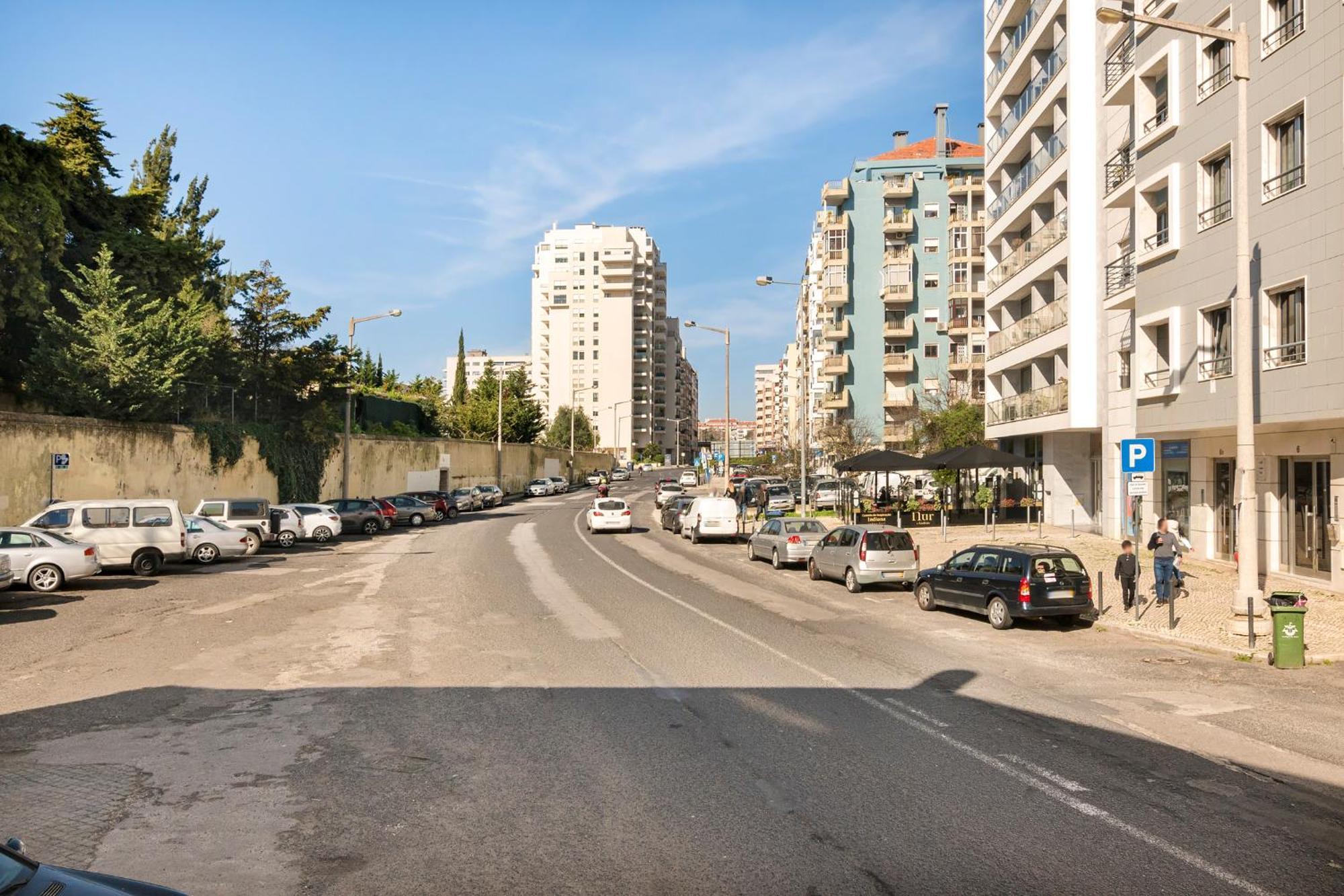 דירות Metropolitan Living Lisbon - Laranjeiras מראה חיצוני תמונה